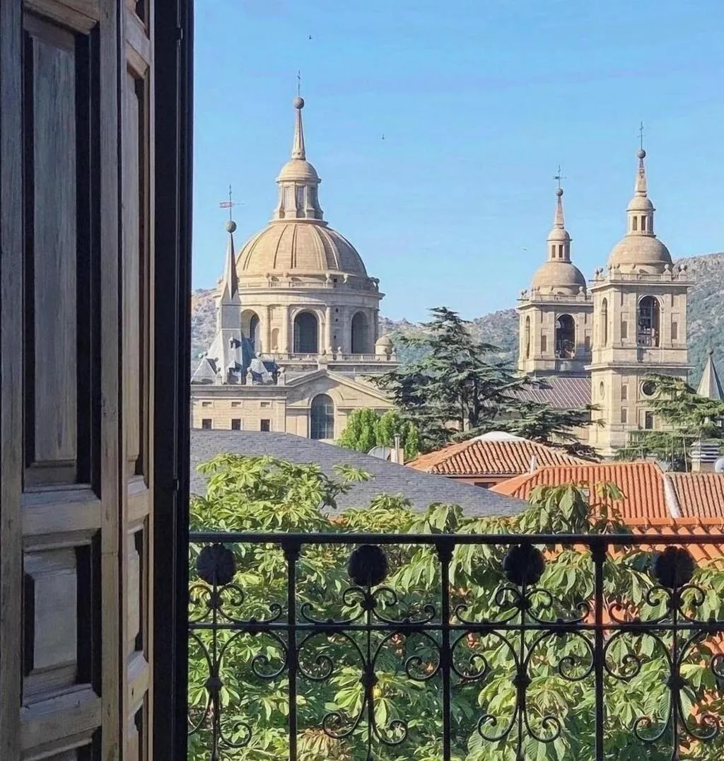 Terrace, San Lorenzo Suites, Madrid