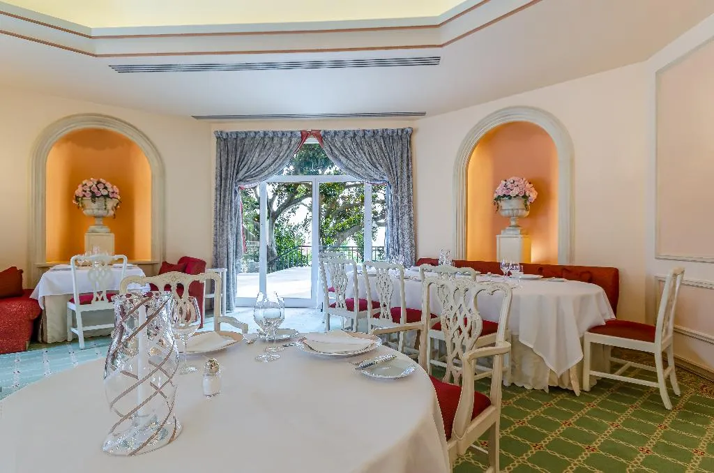 Restaurant, Olissippo Lapa Palace, Lisbon