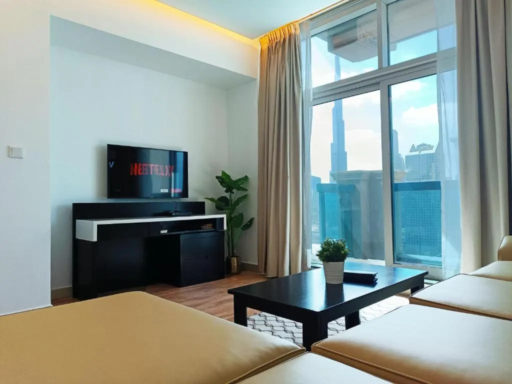SUITE THREE BEDROOMS Room, Sunday Mega Hotel Sheikh Zayed Road Near DIFC, Dubai