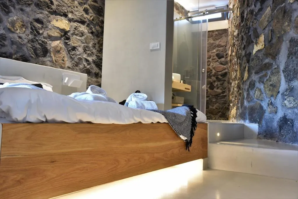 Room, Horizon Mills Villas & Suites, Santorini