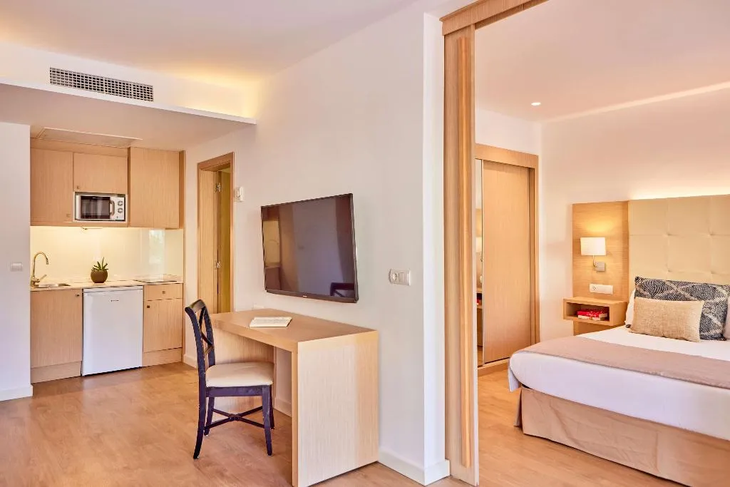 Room, Zafiro Bahia, Majorca
