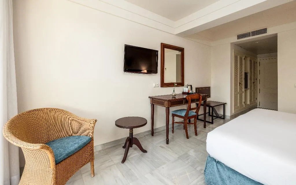 DOUBLE SINGLE USE KING SIZE BED Room, AZZ Guadacorte Campo de Gibraltar, Costa De La Luz