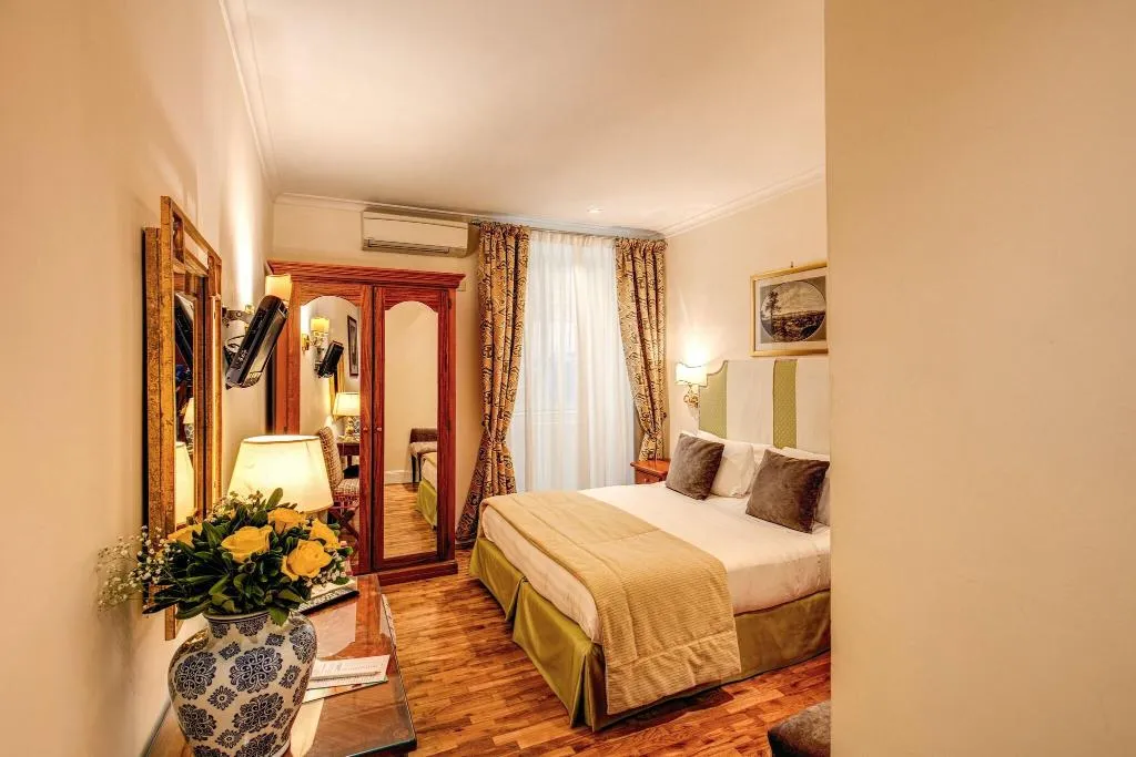 DOUBLE CLASSIC Room, Hotel Cortina Roma, Rome
