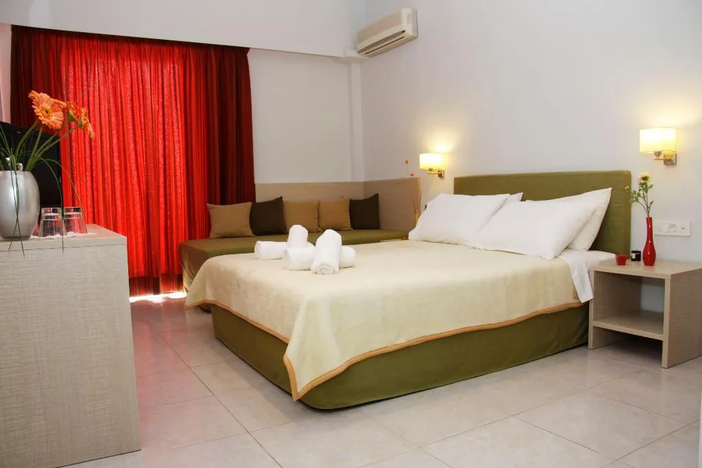 TRIPLE SEA VIEW Room, Golden Beach, Athens