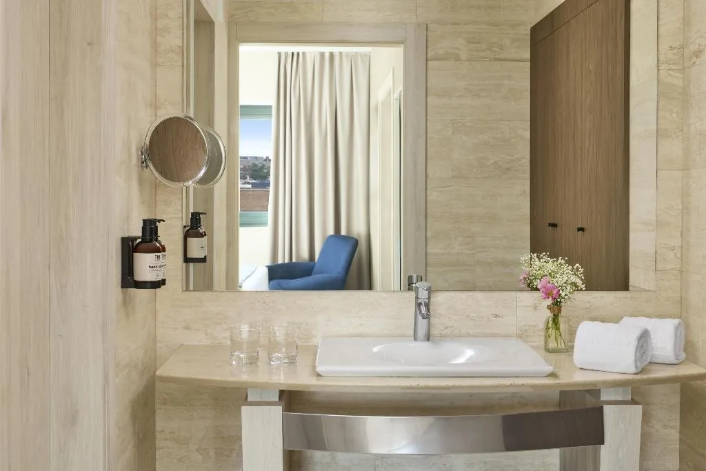 Room, NH Madrid Ventas, Madrid