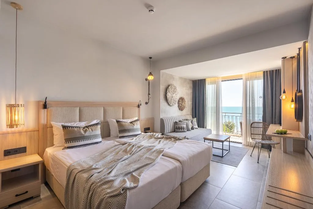 DOUBLE SEA VIEW Room, Grifid Hotel Vistamar, Varna