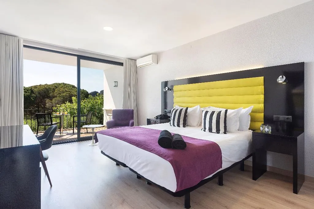 Double or Twin WITH TERRACE Room, Hotel Eetu Affiliated by Melia, Costa Brava