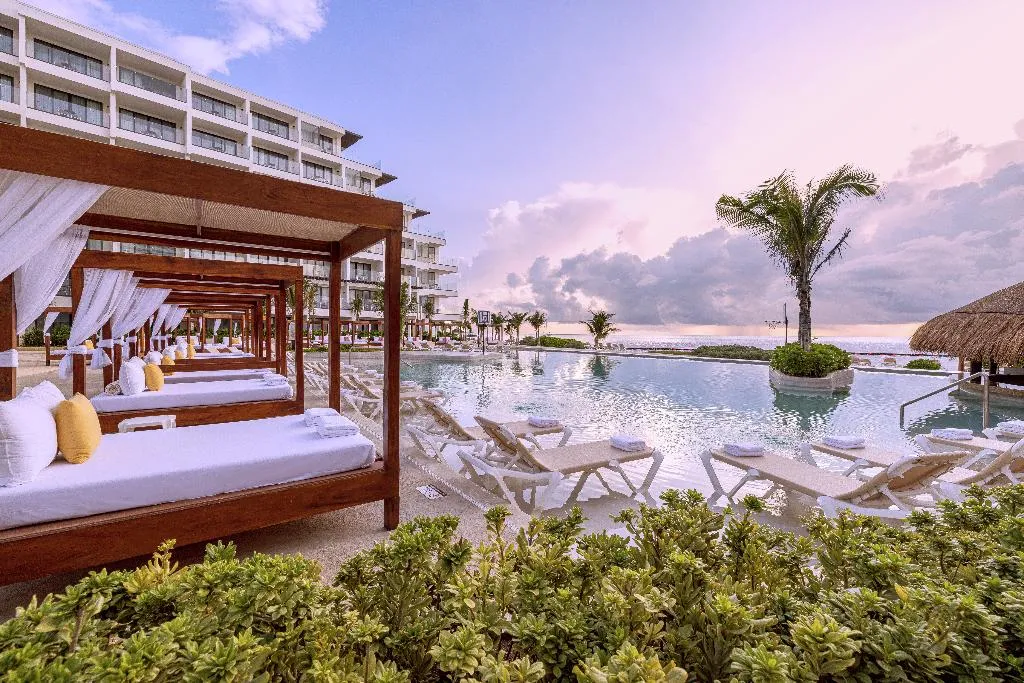 Pool, Sensira Resort & Spa Riviera Maya All Inclusive, Cancun Area