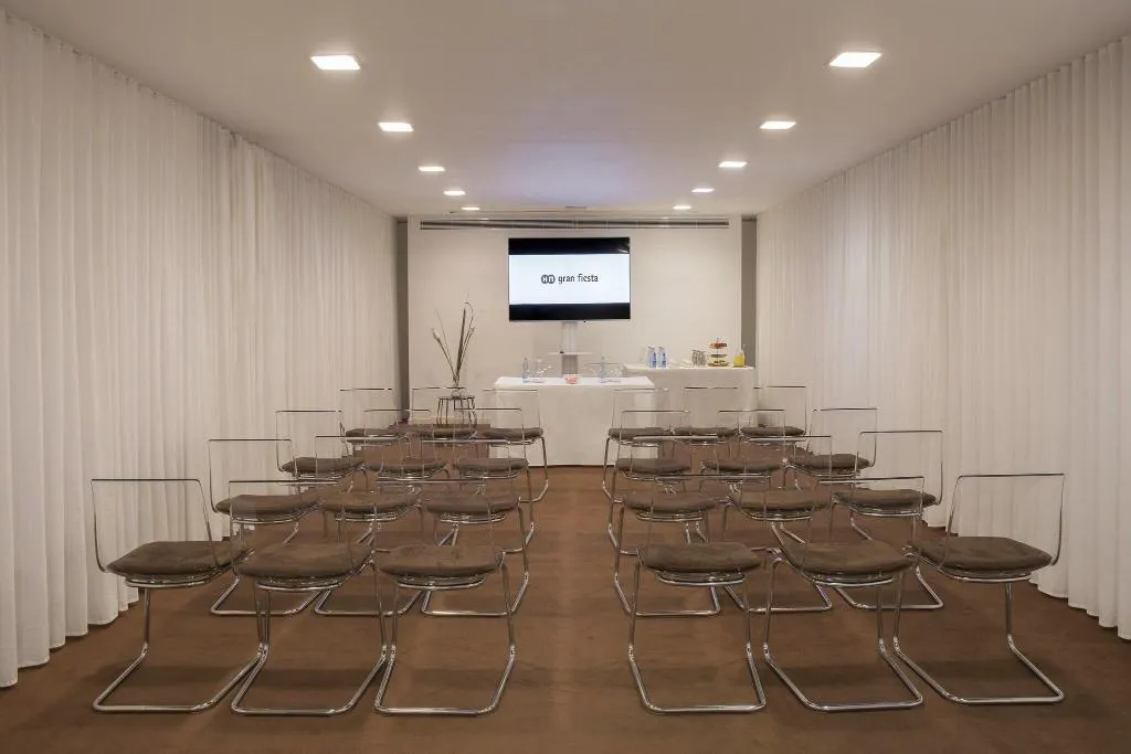 Conferences, HM Gran Fiesta, Majorca