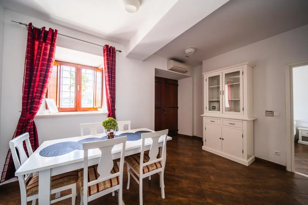 APARTMENT TWO BEDROOMS TWO BATHROOMS Room, Apartments Vila Riva, Dubrovnik