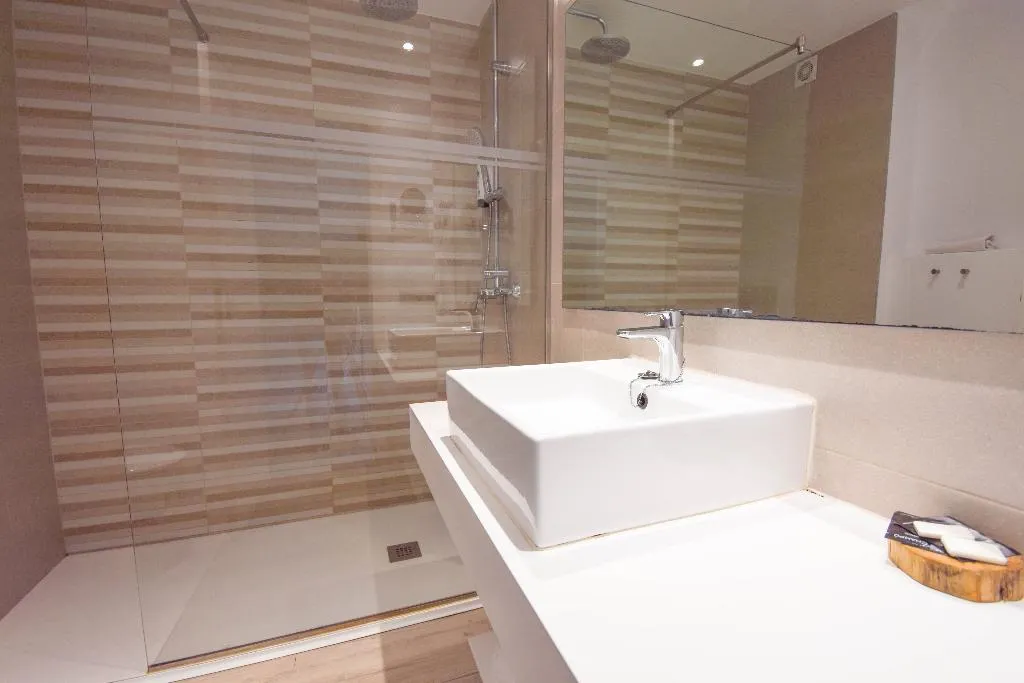 APARTMENT SEA VIEW ONE BEDROOM Room, Houm Plaza Son Rigo, Majorca