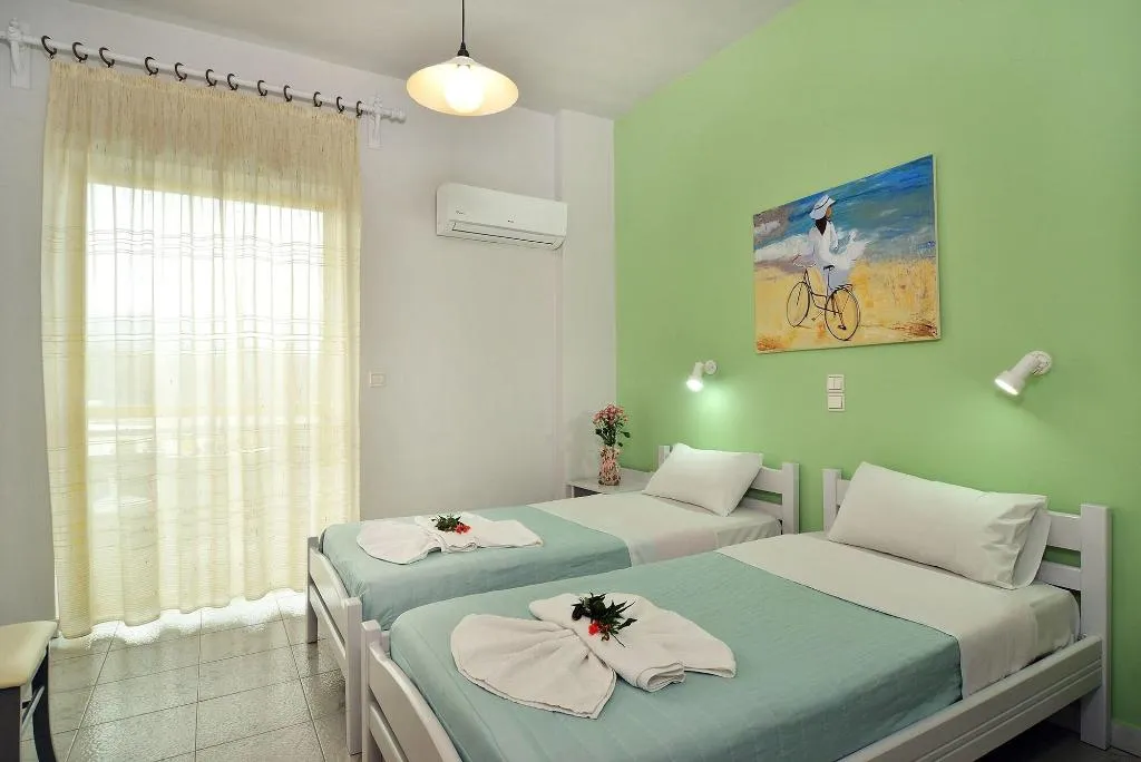 Room, Nereides, Crete