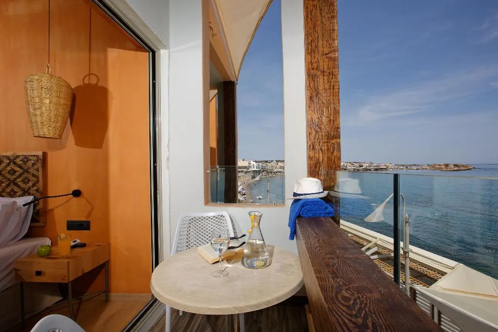 Double or Twin SEA VIEW Room, Palmera Beach Hotel & Spa, Crete