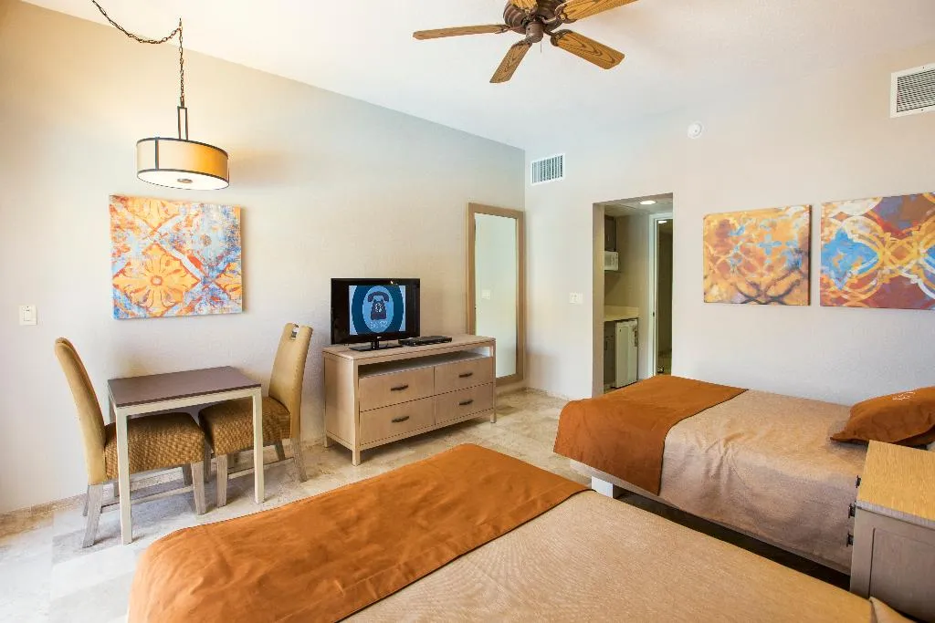 SUITE BEACH FRONT TWO BEDROOMS Room, Holiday Inn Club Vacations The Royal Sands All Inc, Cancun Area