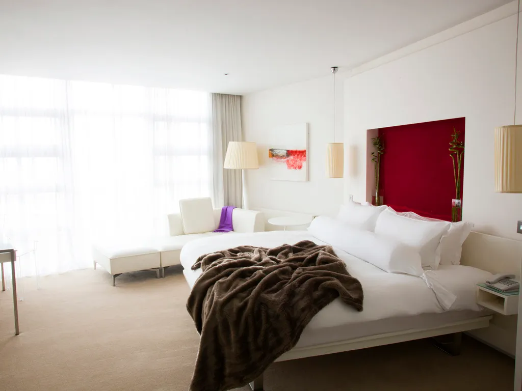 DOUBLE QUEEN SIZE BED Room, The Beacon Hotel, Dublin