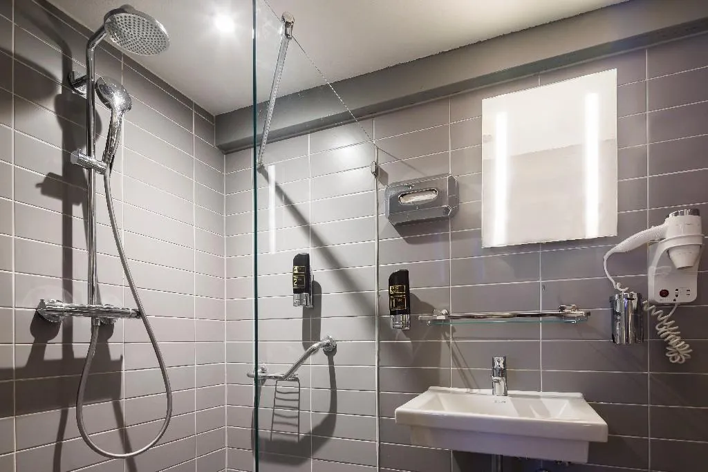 QUADRUPLE CLASSIC Room, CC Hotel, Amsterdam