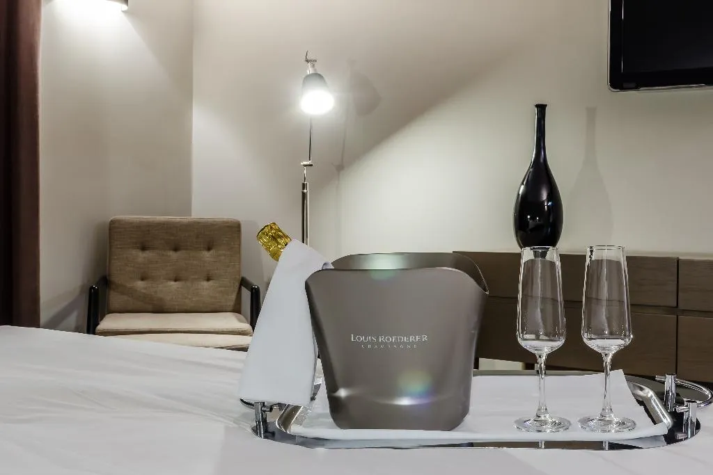 SUITE STANDARD Room, Villa Batalha, Porto
