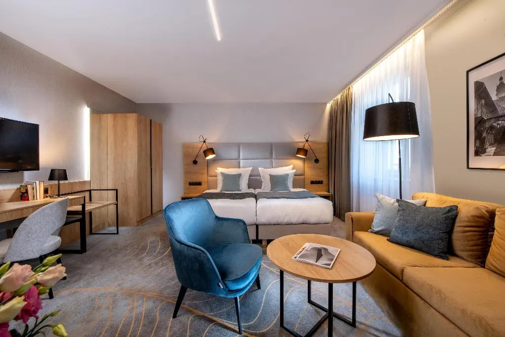 DOUBLE SINGLE USE DELUXE Room, M29, Krakow