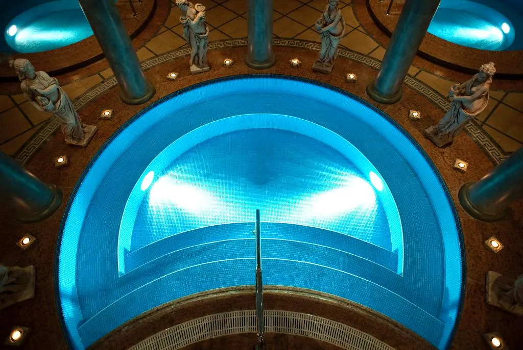 Sports and Entertainment, Le Royal Meridien Beach Resort and Spa, Dubai