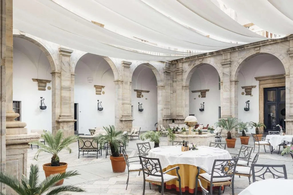 Bar, Parador de Zafra, Seville