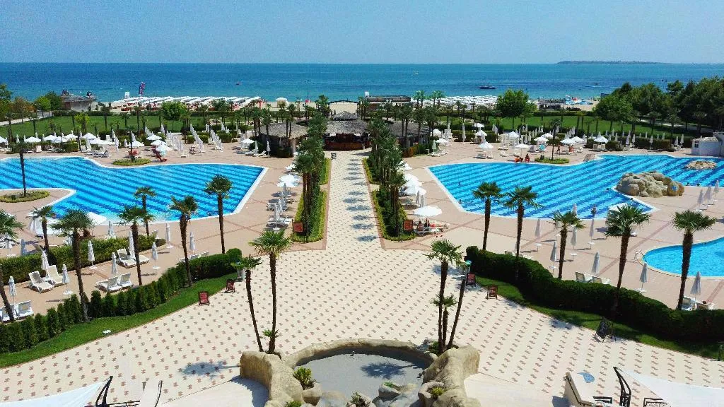Pool, DIT Majestic Beach Resort, Bourgas