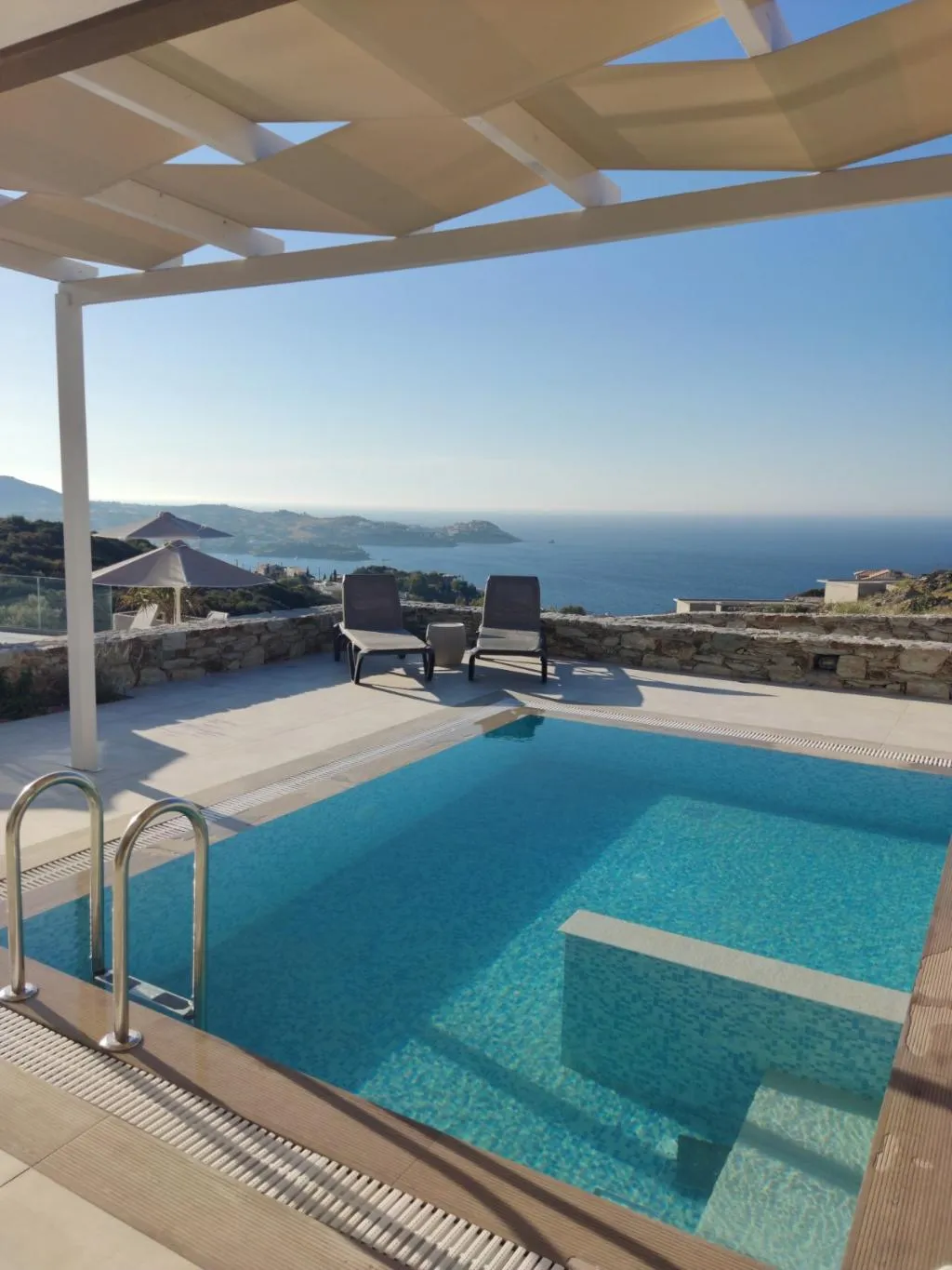 SUITE DELUXE WITH PRIVATE POOL Room, Spiros-Soula Family Hotel & Thematic Suites, Crete