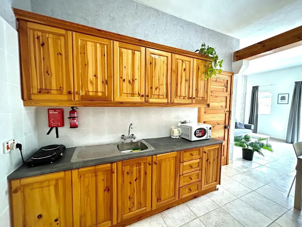 Room, Arzella Apartments, Gozo