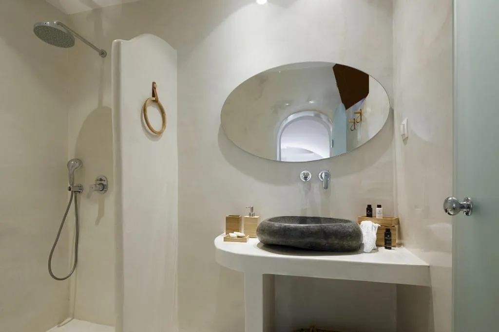 Room, Nano Suites, Santorini