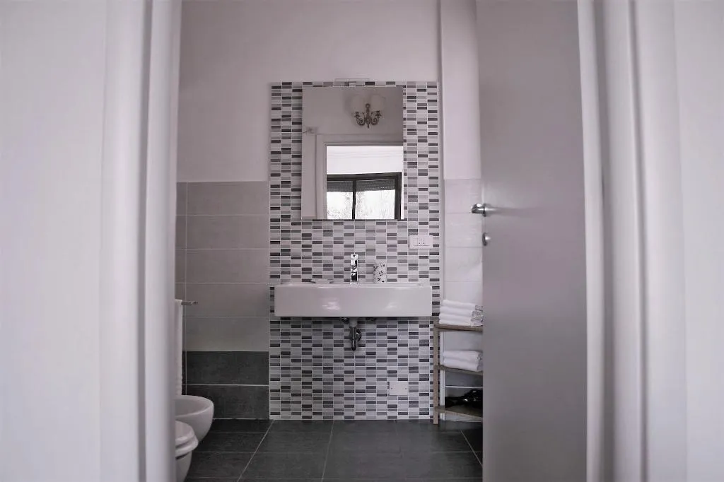 Room, B&B Bonne Nuit Rome, Naples