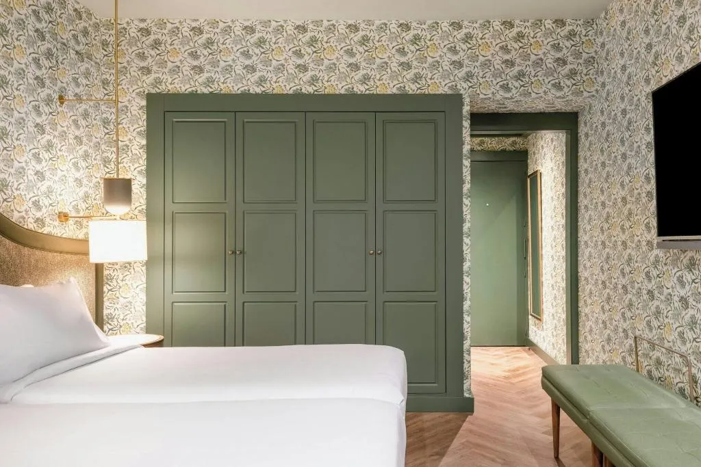 DOUBLE KING SIZE BED Room, AC Ciudad de Sevilla, Seville