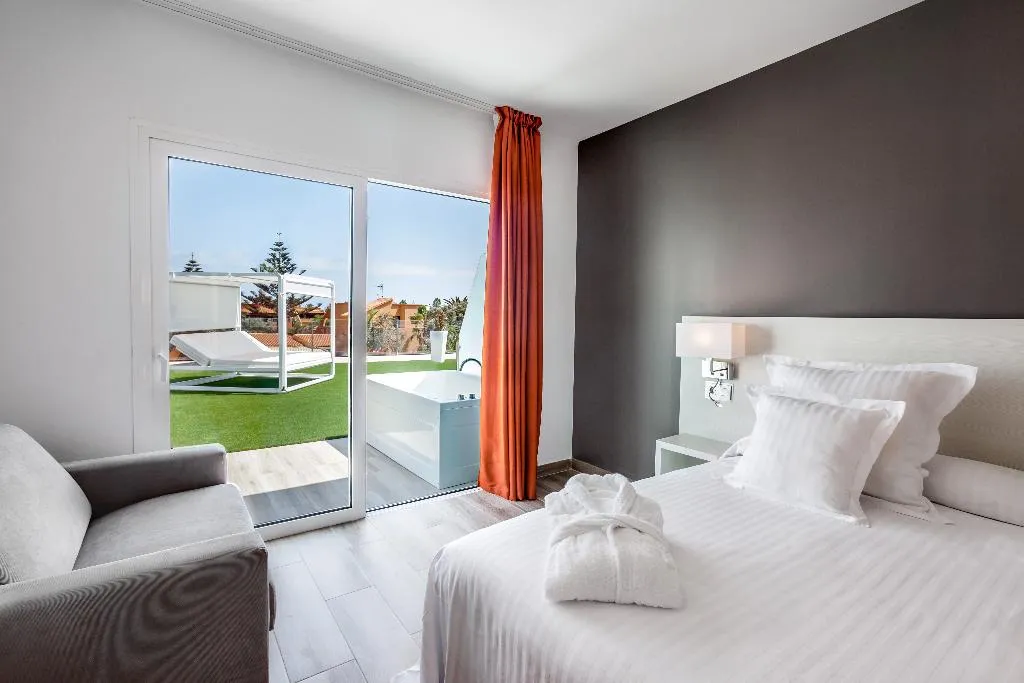 Double or Twin DELUXE Room, Barcelo Corralejo Sands, Fuerteventura