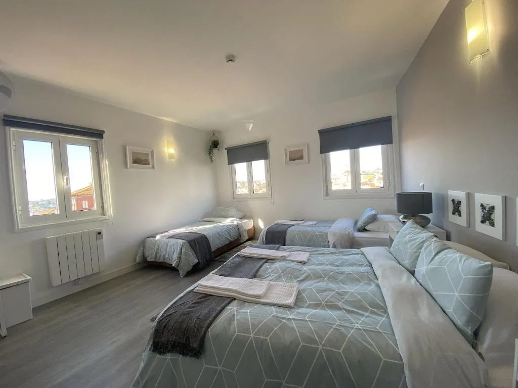 Room, Residencial Triunfo, Porto