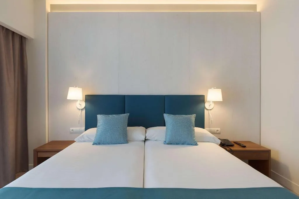 DOUBLE CAPACITY 2 Room, Alua Illa de Menorca, Menorca