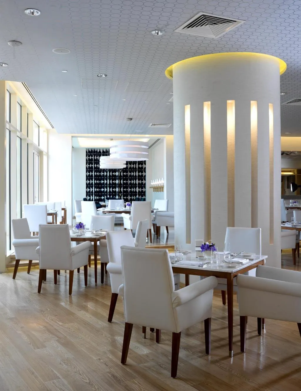 Restaurant, Raffles Dubai, Dubai