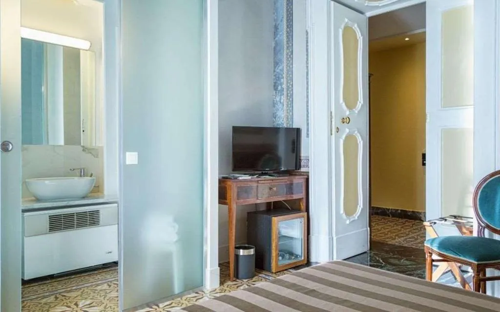 Room, Villa Signorini Hotel, Naples
