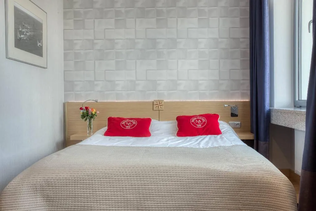 Double or Twin DELUXE Room, Marina Club Hotel, Gdansk