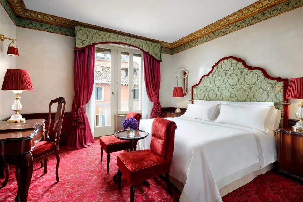 Room LUXURY Room, Hotel Danieli, Venice, Venice
