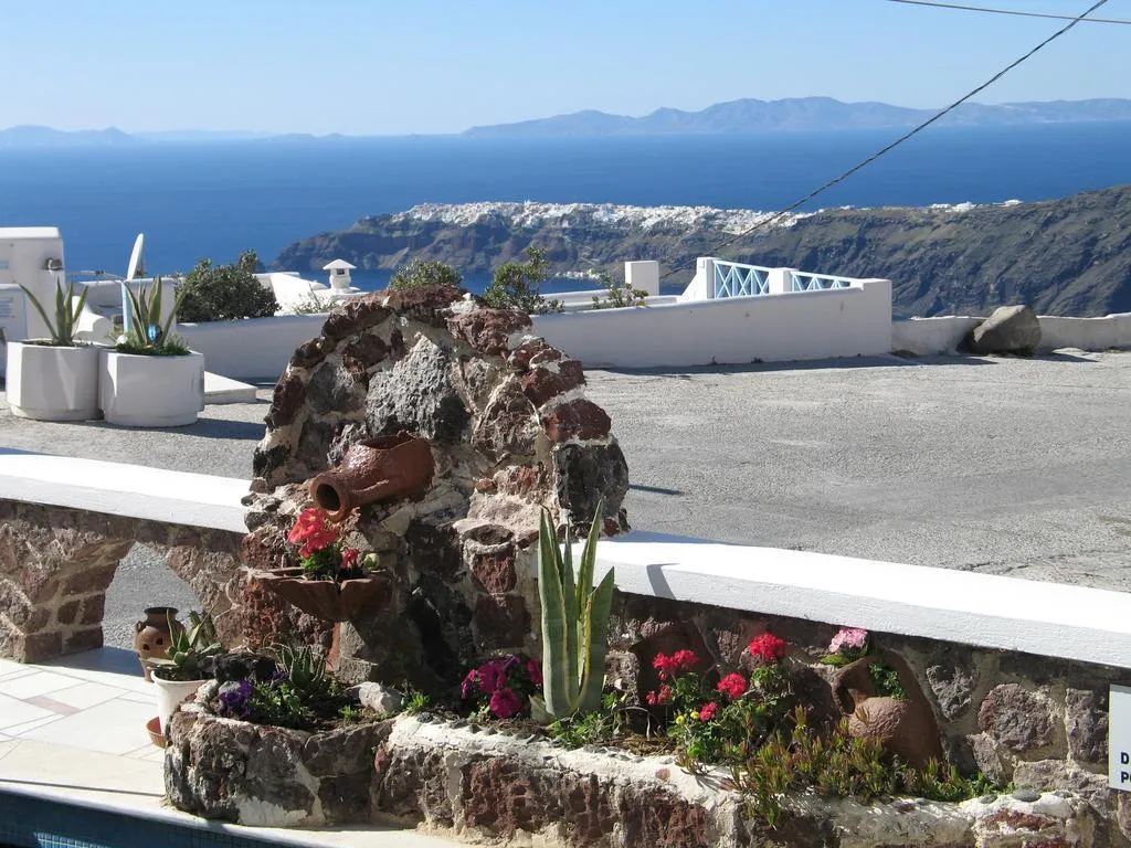 General view, Merovigliosso Studios and Apts., Santorini