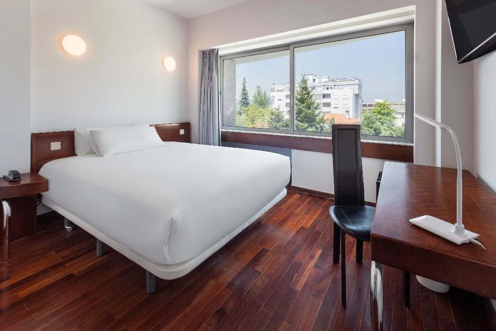 SINGLE STANDARD Room, B&B Hotel e Apartamentos Felgueiras, Porto