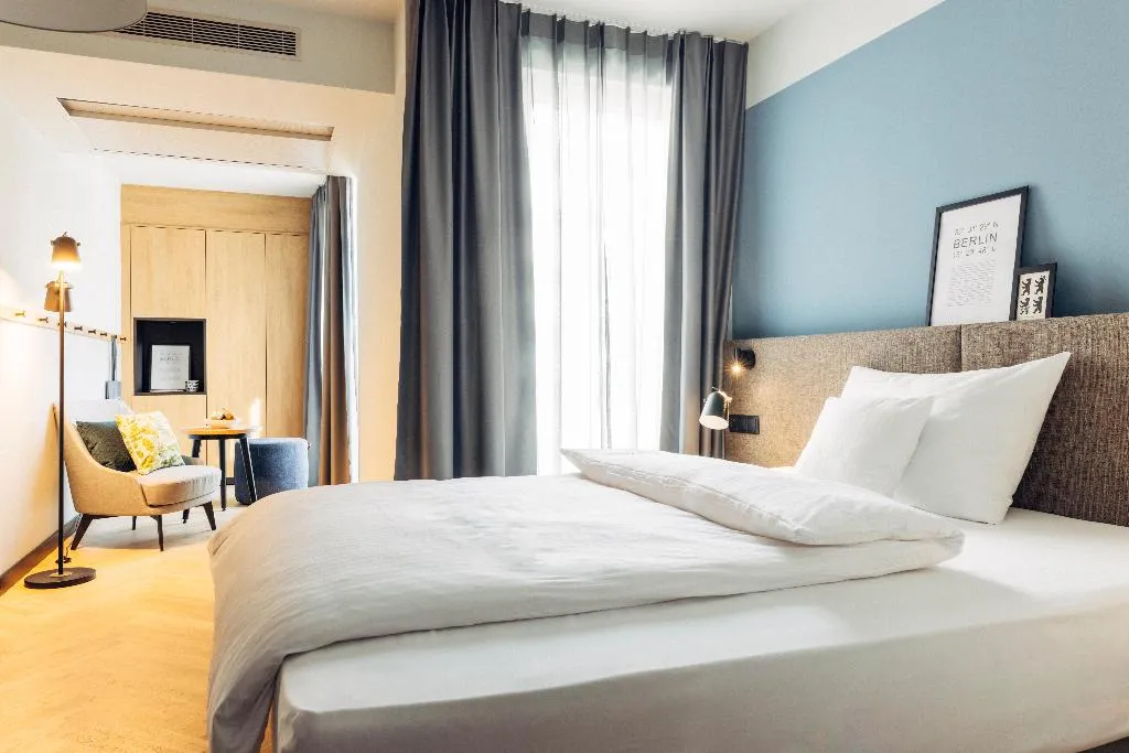 SINGLE STANDARD Room, Harry's Home Berlin Moabit, Berlin