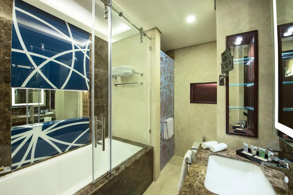 SUITE EXECUTIVE Room, Grand Mercure Business Bay, Dubai