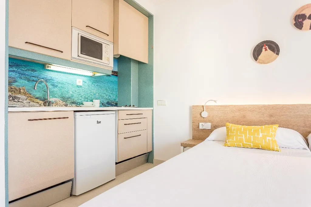 STUDIO STANDARD Room, Caprice Tamarindos Apartments, Majorca