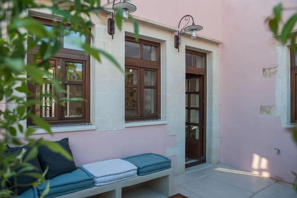 Terrace, Serenissima Boutique Hotel, Crete
