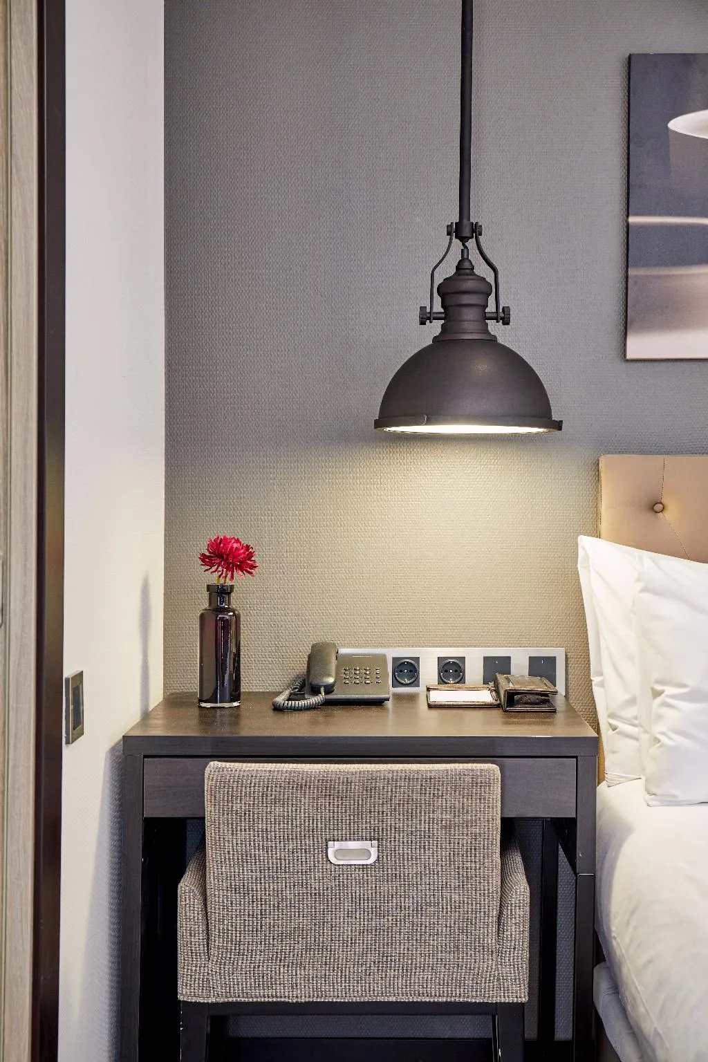 TRIPLE WITH TERRACE Room, Hotel Cortes Rambla, Barcelona