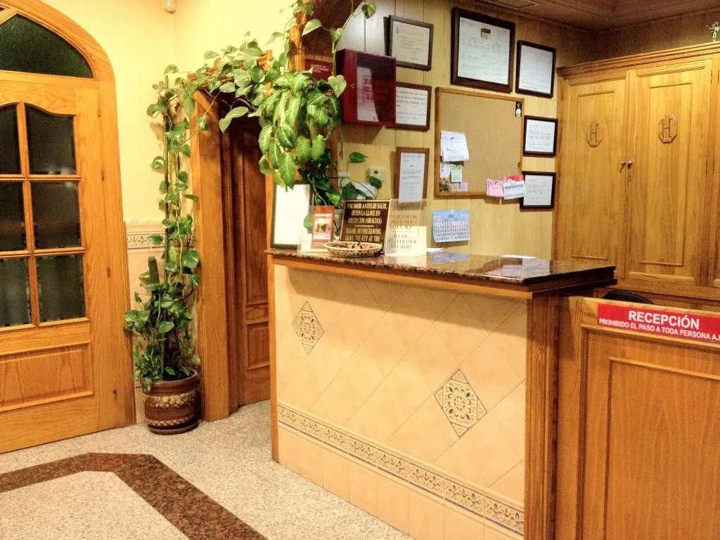 Lobby, Hostal Los Corchos, Costa Del Sol