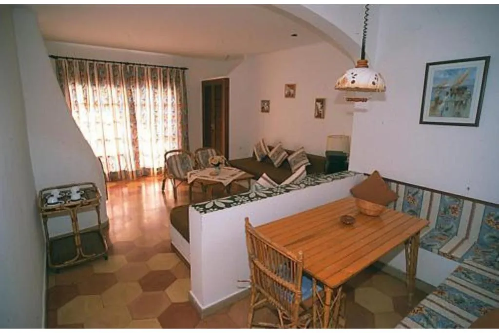Room, Aldea C.Fornells II, Majorca
