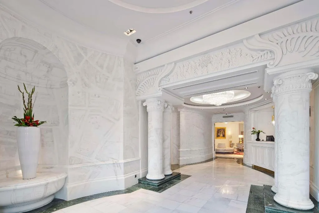 Lobby, NH Collection Madrid Paseo del Prado, Madrid