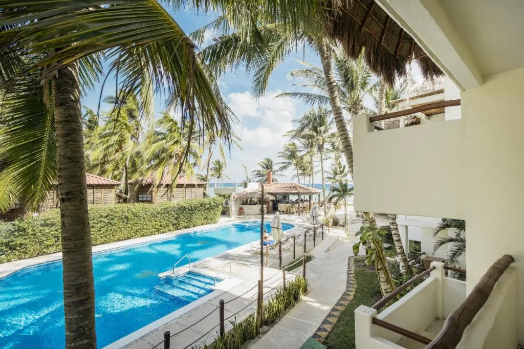 Room PARTIAL OCEAN VIEW KING BED Room, Petit Lafitte, Playa Del Carmen