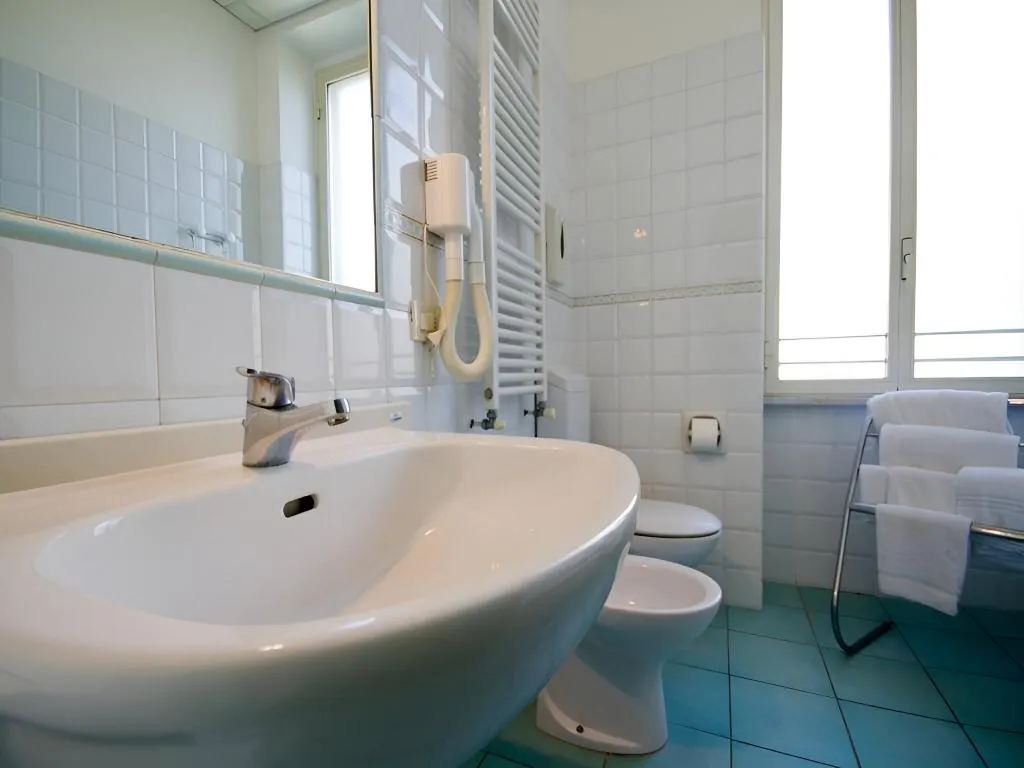 SINGLE SUPERIOR Room, Serapo, Rome