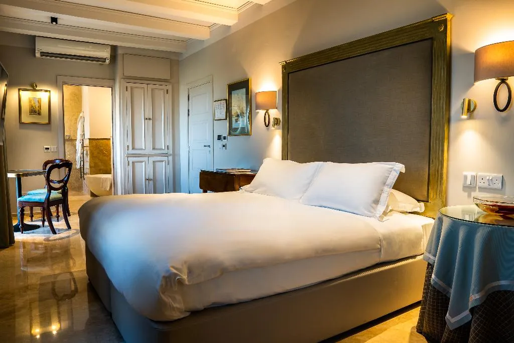 Double or Twin DELUXE Room, The Xara Palace Relais and Chateaux, Malta